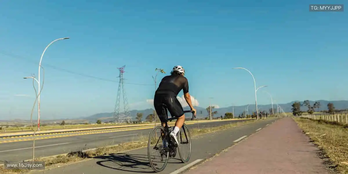 🏀 指尖轻点，高清直播让你身临其境！📱